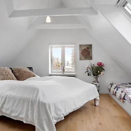 Gorgeous In With Wifi Feriehus *