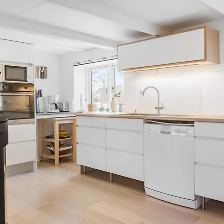 Cozy In With Kitchen * Maribo